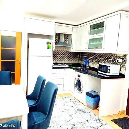 Sisli Osmanbey'de Lueks 아파트호텔 이스탄불